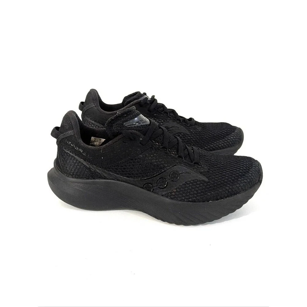 Saucony Triple Black Kinvara 14 Sneakers - Size 8 Mens